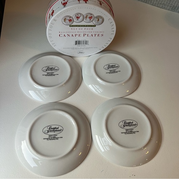 Christmas Follies Set Of 4 Ceramic Canapé Holiday Party Appetizer Serving Plates - Picture 8 of 11